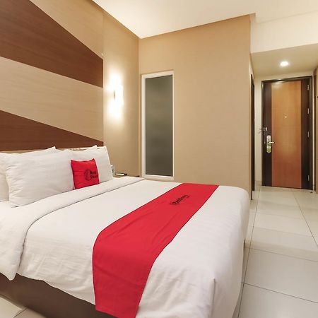 Hotel Reddoorz Near Roxy Jakarta Exteriér fotografie