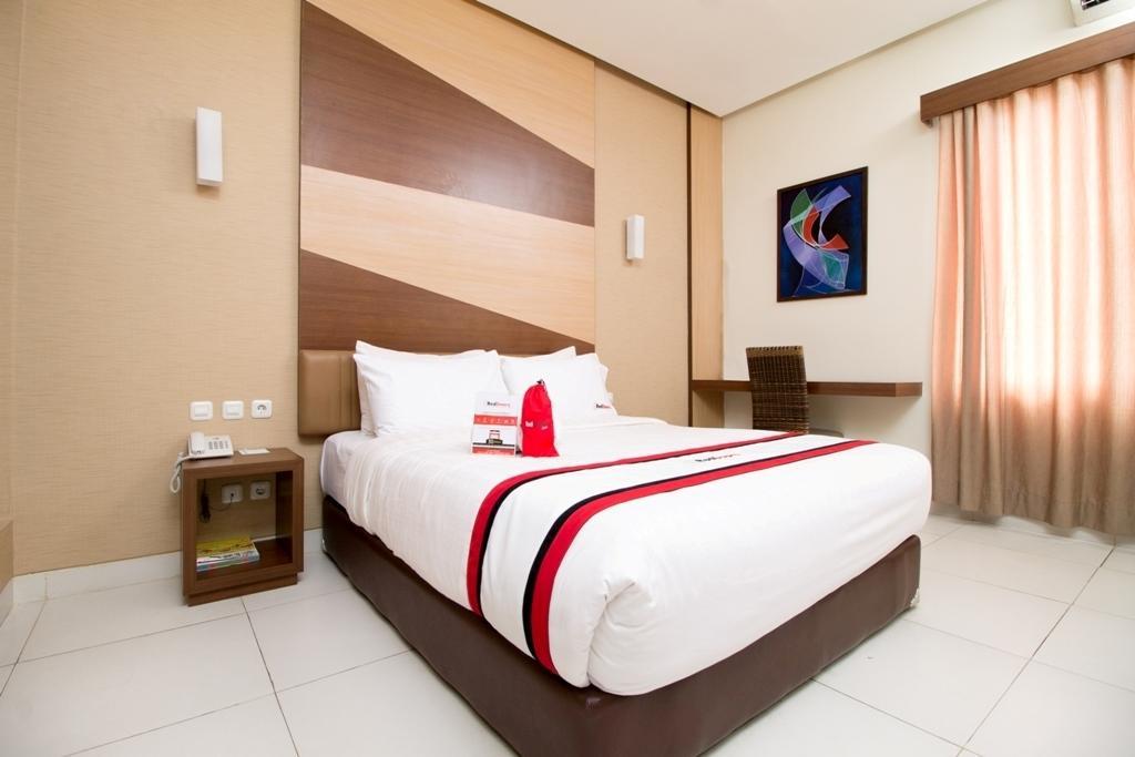 Hotel Reddoorz Near Roxy Jakarta Exteriér fotografie