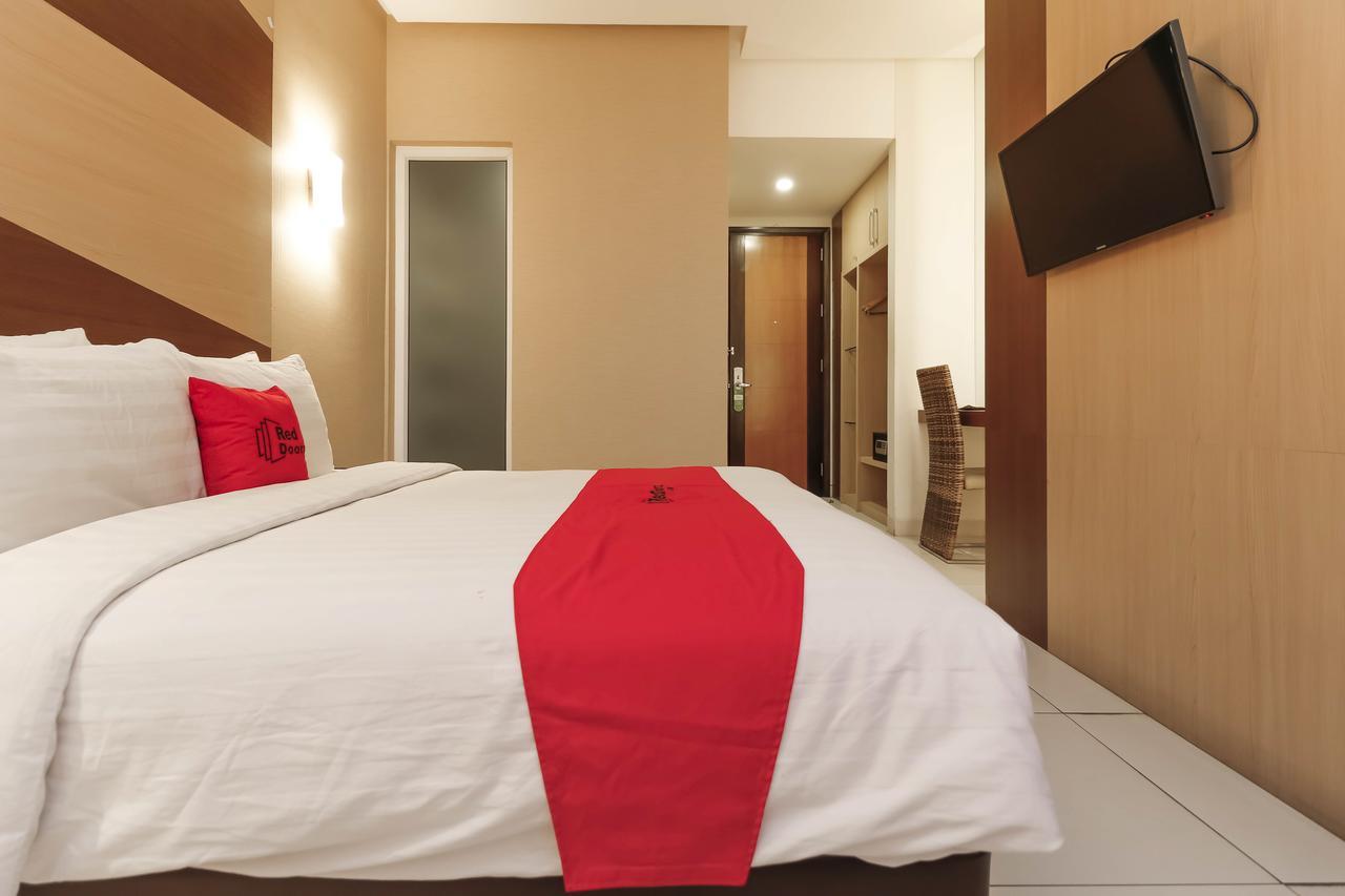 Hotel Reddoorz Near Roxy Jakarta Exteriér fotografie
